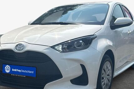 Toyota Yaris 23.177 km 18.990 &euro; Karlsruhe 76227