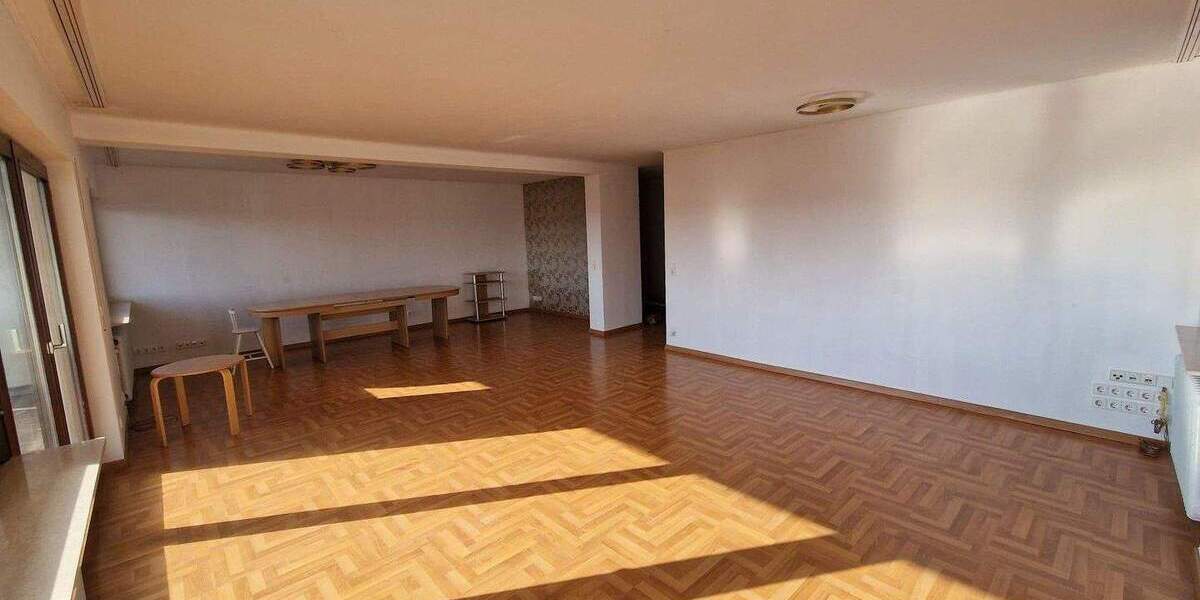 Attraktive 4,5-Zimmer Wohnung mit TOP Aussicht! 4 zimmer