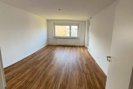 Wohnung Gerlingen - 3.5 Zimmer, 87 m&sup2;, 1.500&euro; | Angebot:25753205