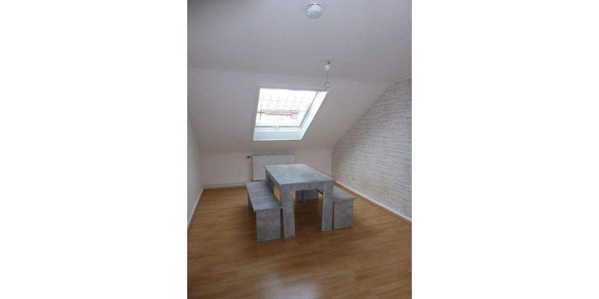 Etagenwohnung Pforzheim Nordstadt - 4 Zimmer, 78 m&sup2;, 660&euro; | Angebot:25898974