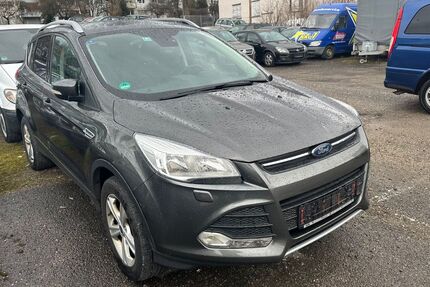 Ford Kuga 161.000 km 11.499 € Sindelfingen 71065