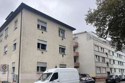 Haus zum Kaufen in Pforzheim 3.200.000 € 1917.16 m² 1 zimmer