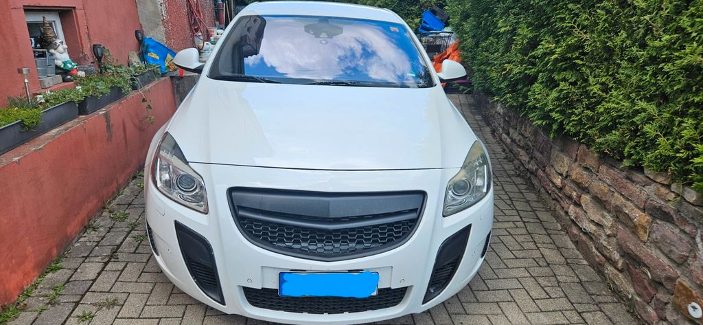 Opel Insignia 195.800 km 4.000 &euro; Pforzheim 75180