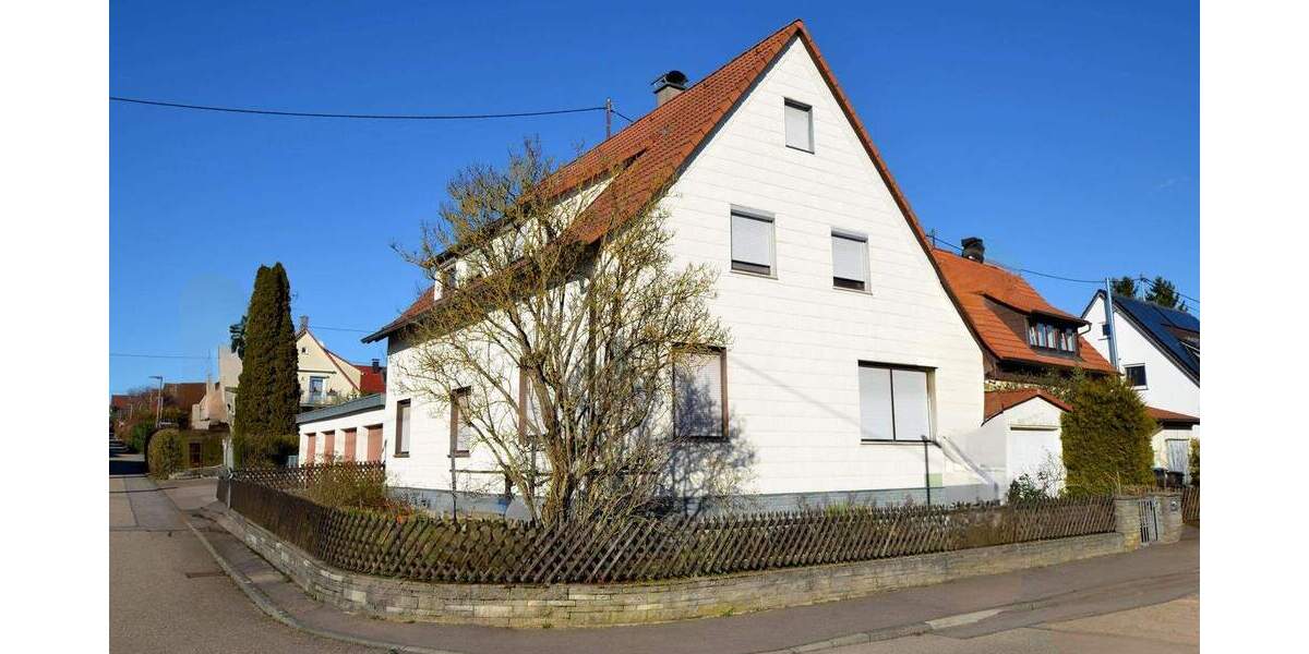Mehrfamilienhaus, Wohnhaus Rutesheim - 7 Zimmer, 178 m&sup2;, 538.000&euro; | Angebot:25704324