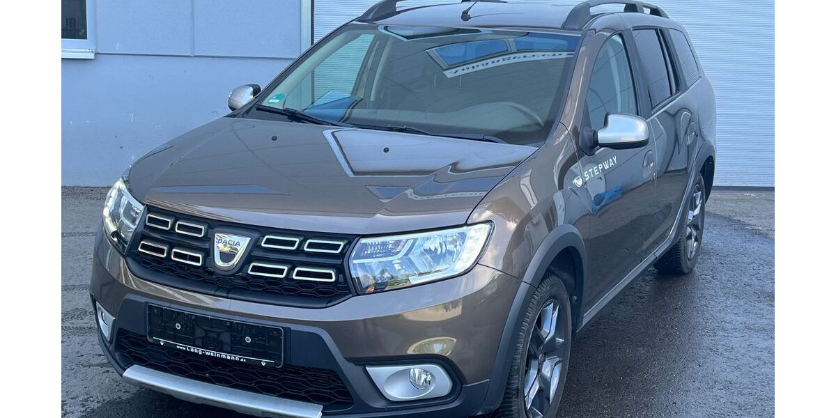 Dacia Logan 86.000 km 9.990 &euro; Leonberg 71229