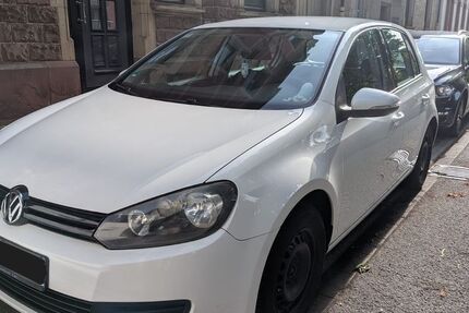 VW Golf 232.000 km 3.800 &euro; Karlsruhe 76185