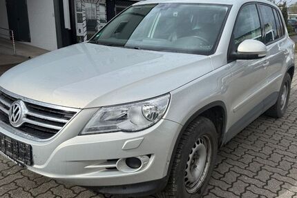 VW Tiguan 210.000 km 3.499 &euro; Karlsruhe 76135