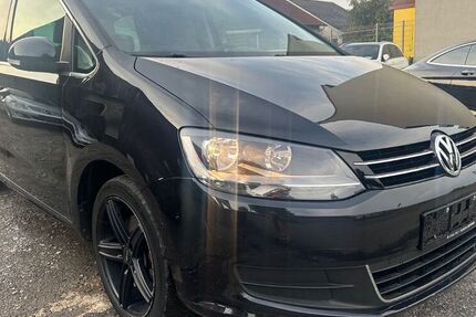 VW Sharan