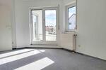 Einfamilienhaus Sersheim - 7 Zimmer, 185 m&sup2;, 1.900&euro; | Angebot:25267580