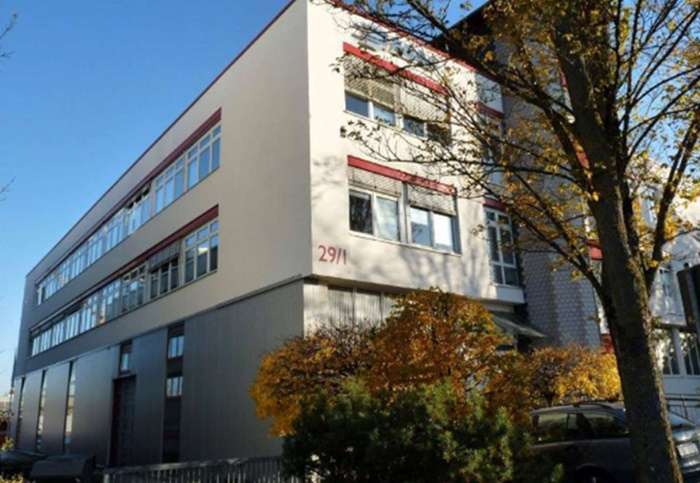 Halle in Sindelfingen 11.000 € 926 m² zimmer