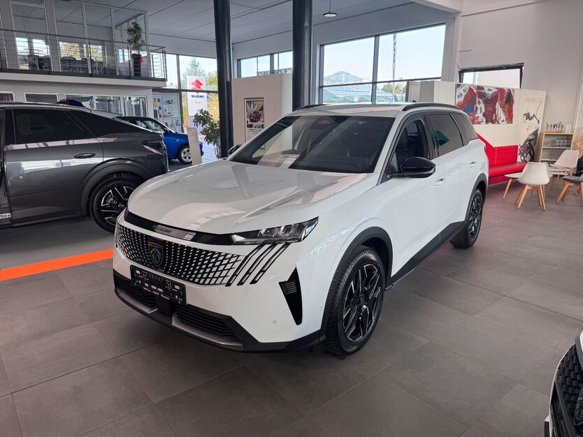 Peugeot 5008 9.000 km 41.500 € Pforzheim 75177