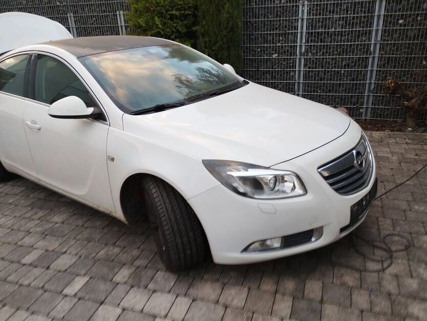 Opel Insignia 145.626 km 3.900 € Niefern 75223