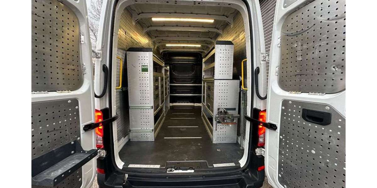 VW Crafter 94.913 km 25.900 &euro; Sindelfingen 71065