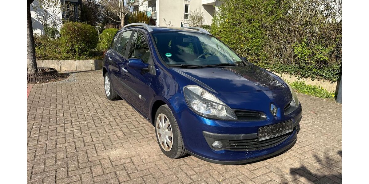 Renault Clio 211.000 km 1.399 &euro; Karlsruhe 76356
