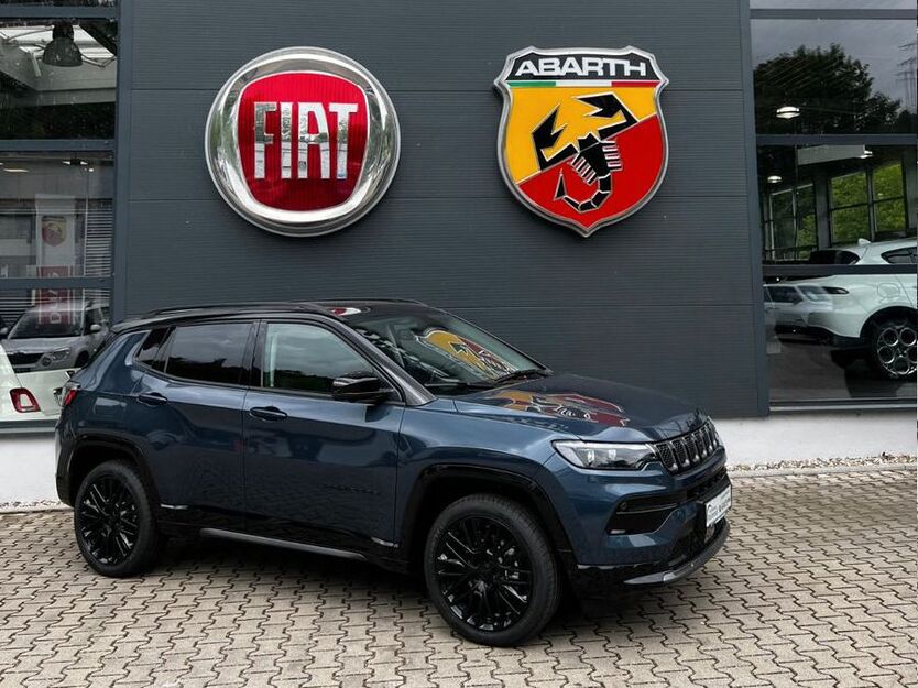 Jeep Compass 15.000 km 28.990 € Ettlingen 76275