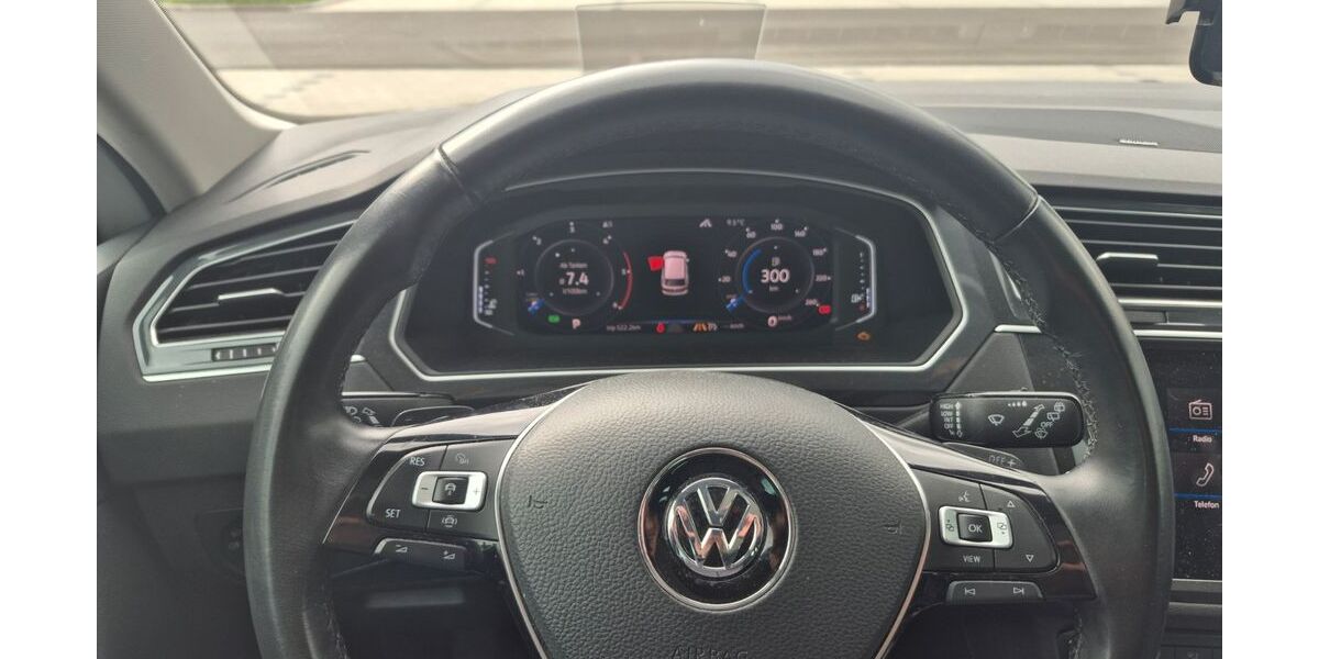 VW Tiguan 87.000 km 27.000 &euro; Sindelfingen 71069
