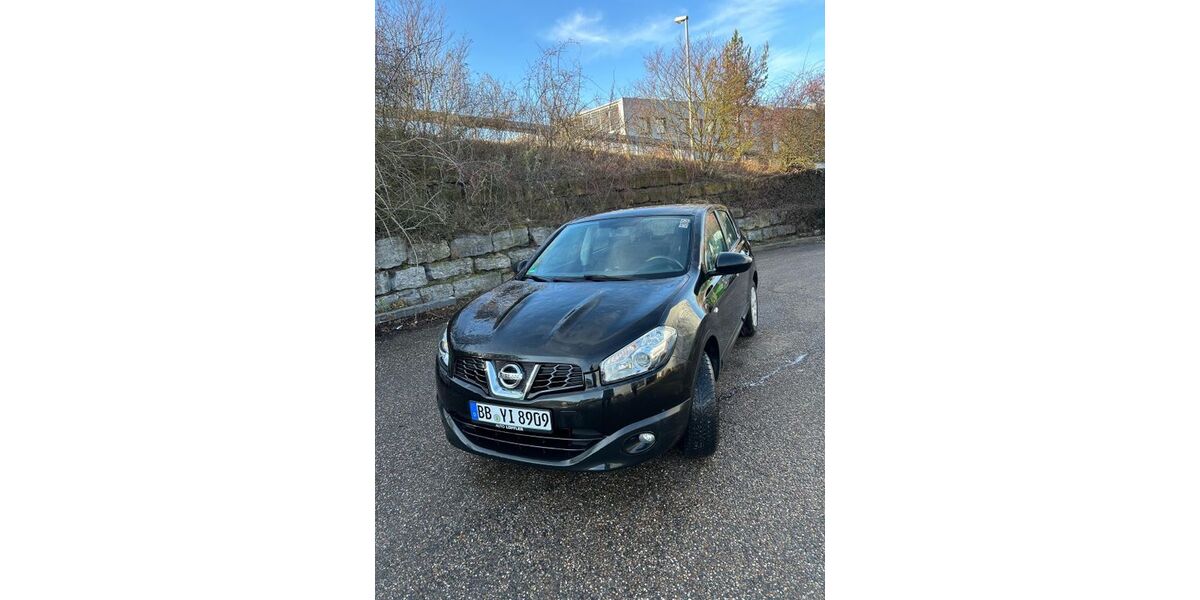 Nissan Qashqai 112.000 km 4.500 &euro; Leonberg 71229