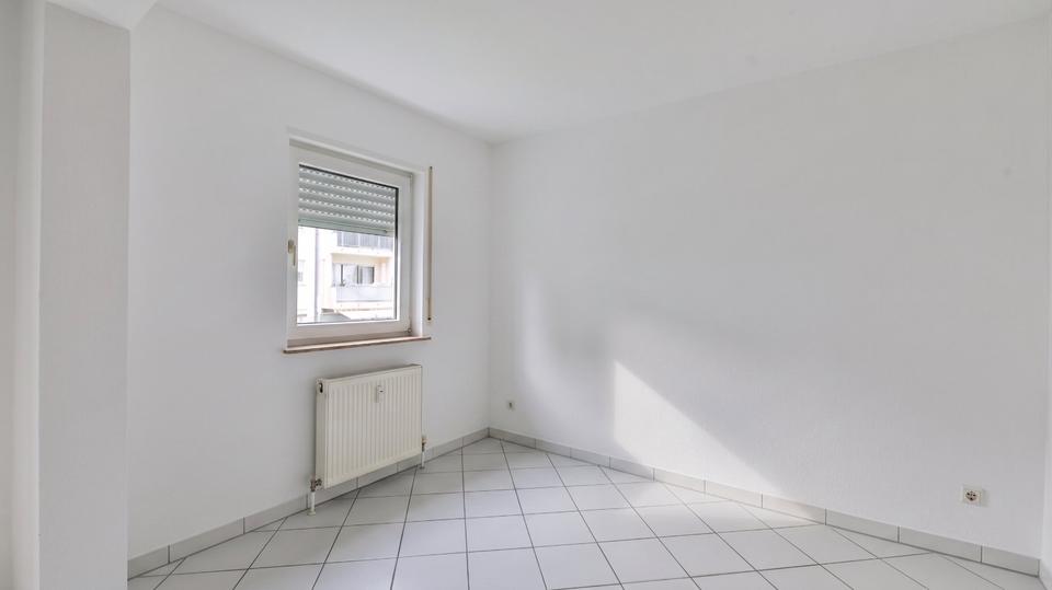 Erdgeschoßwohnung Bruchsal - 3.5 Zimmer, 76 m&sup2;, 280.000&euro; | Angebot:27259328