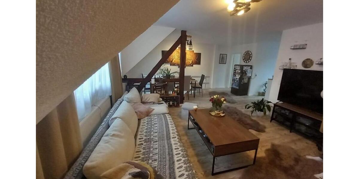 Dachgeschoßwohnung Pforzheim Büchenbronn - 2.5 Zimmer, 70 m&sup2;, 780&euro; | Angebot:26245167