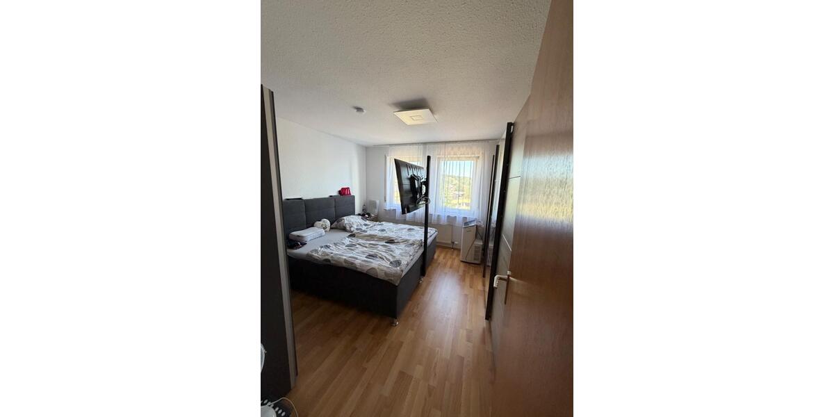Etagenwohnung Vaihingen an der Enz - 3.5 Zimmer, 77 m&sup2;, 281.050&euro; | Angebot:27118386