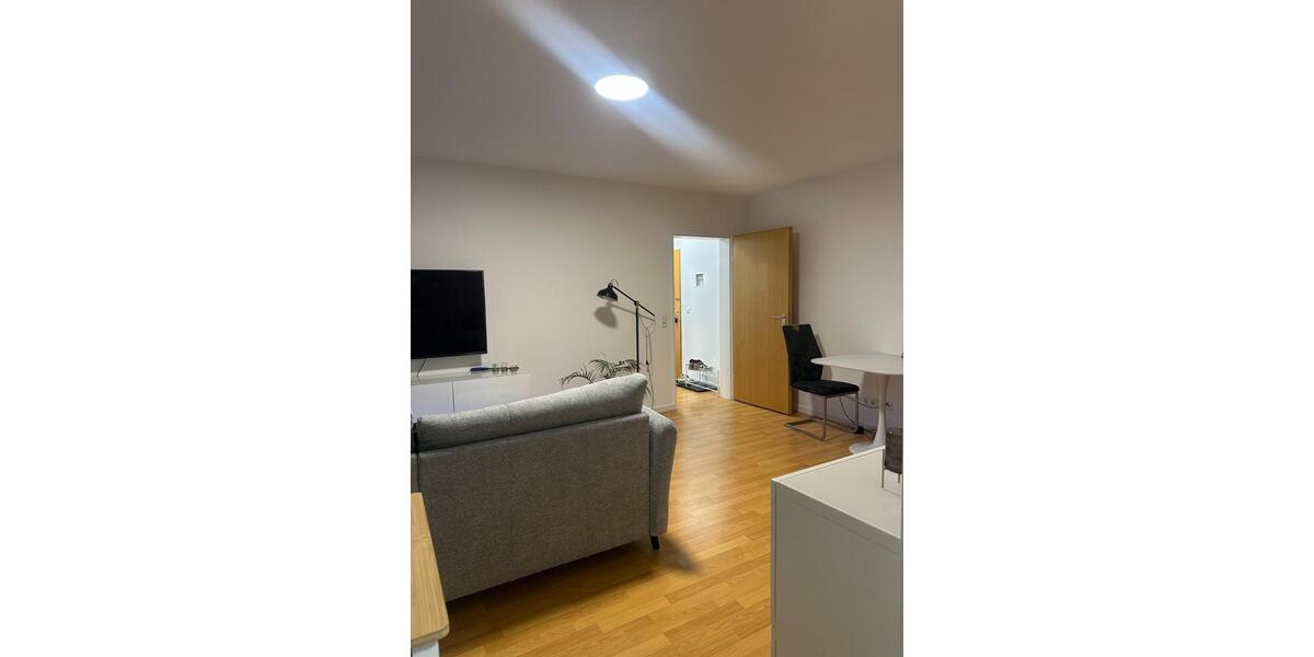 Etagenwohnung Sindelfingen - 2 Zimmer, 50 m&sup2;, 1.000&euro; | Angebot:26161282