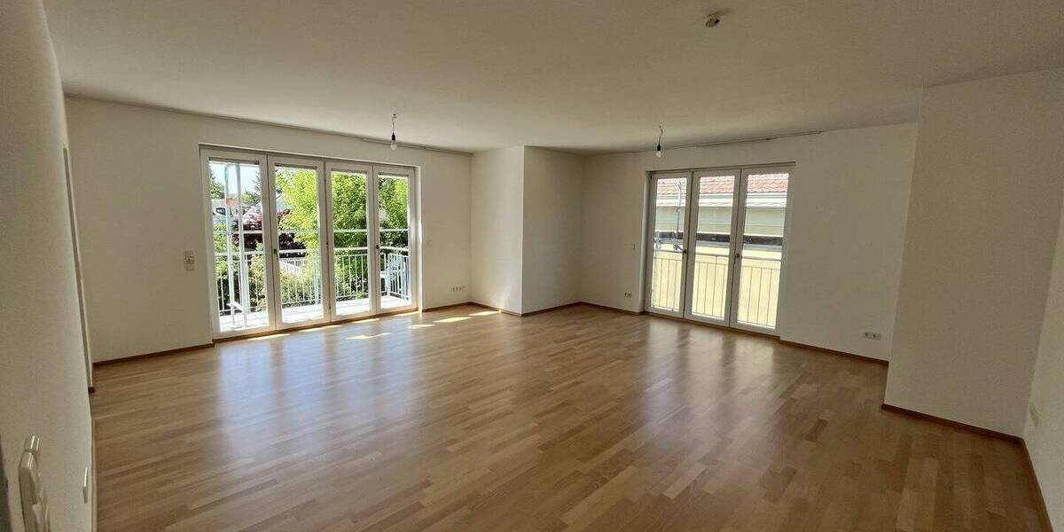 Etagenwohnung Karlsruhe Nordstadt - 4 Zimmer, 119 m&sup2;, 1.700&euro; | Angebot:26486220