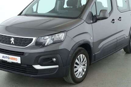 Peugeot Rifter 68.037 km 17.240 € Stuttgart 70195