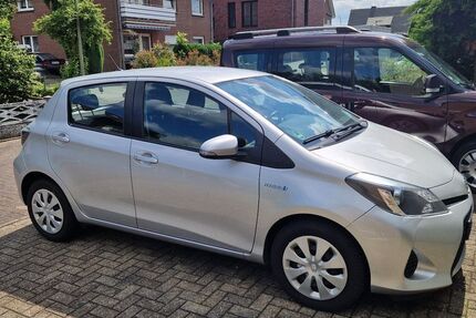 Toyota Yaris 172.000 km 6.500 &euro; Bruchsal 76646