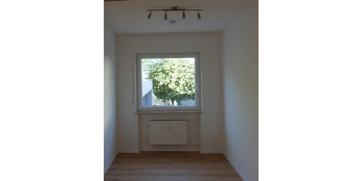 Erdgeschoßwohnung Karlsruhe Neureut - 3 Zimmer, 69 m&sup2;, 285.000&euro; | Angebot:26762742
