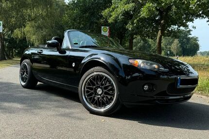 Mazda MX-5 165.000 km 6.699 € Stuttgart Ost 70188