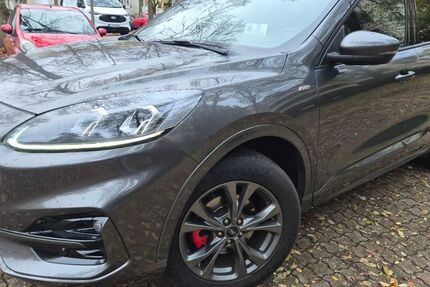 Ford Kuga 202.000 km 14.743 &euro; Karlsruhe 76189