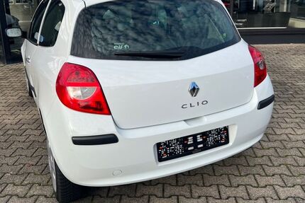 Renault Clio 17.500 km 5.450 € Bruchsal 76646