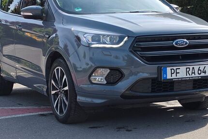 Ford Kuga 73.000 km 15.600 &euro; Königsbach-Stein 75203