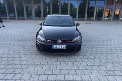 VW Golf 152.000 km 14.000 &euro; Ditzingen 71254