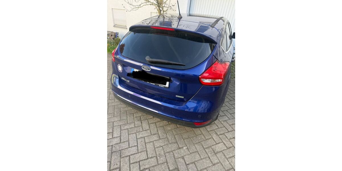 Ford Focus 85.000 km 10.000 &euro; Walzbachtal 75045