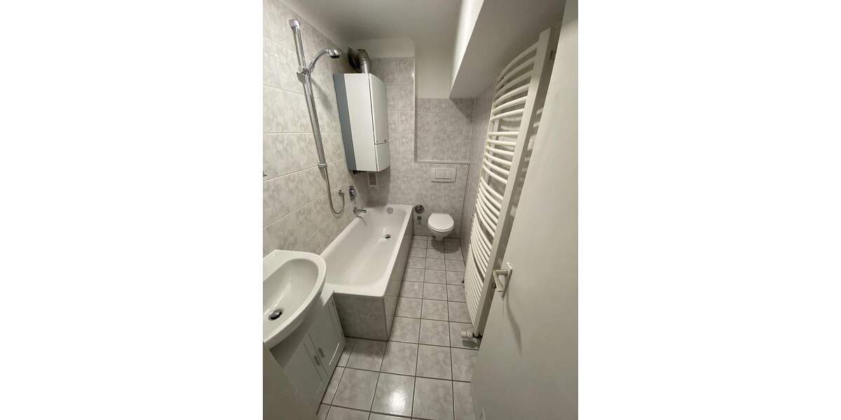 Etagenwohnung Pforzheim Nordstadt - 2 Zimmer, 55 m&sup2;, 665&euro; | Angebot:25760531