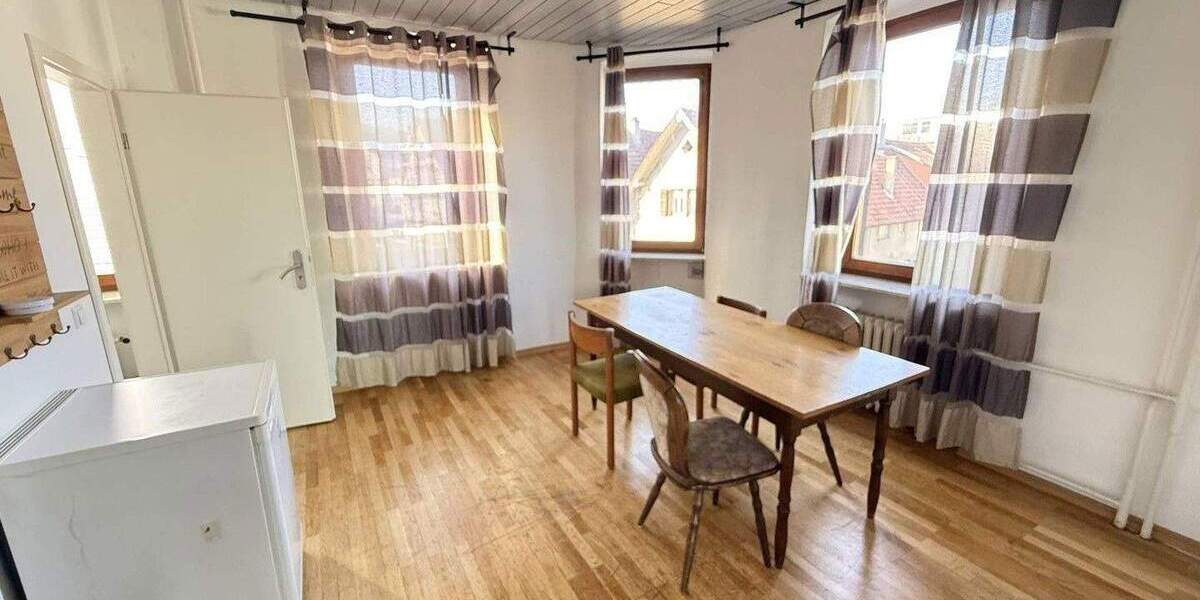 Etagenwohnung Ettlingen Spessart - 2 Zimmer, 85 m&sup2;, 700&euro; | Angebot:25782523