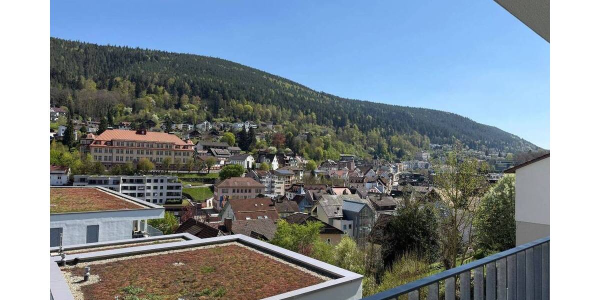 Etagenwohnung Bad Wildbad - 2 Zimmer, 83 m&sup2;, 393.000&euro; | Angebot:26471342