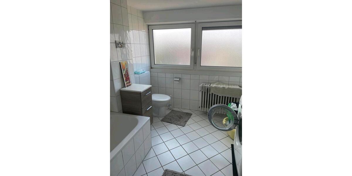 Dachgeschoßwohnung Karlsruhe Rüppurr - 3 Zimmer, 80 m&sup2;, 800&euro; | Angebot:25350404