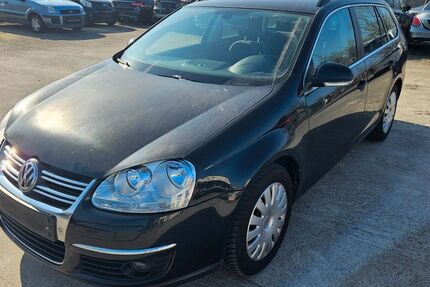 VW Golf 181.000 km 3.400 &euro; Bruchsal 76646