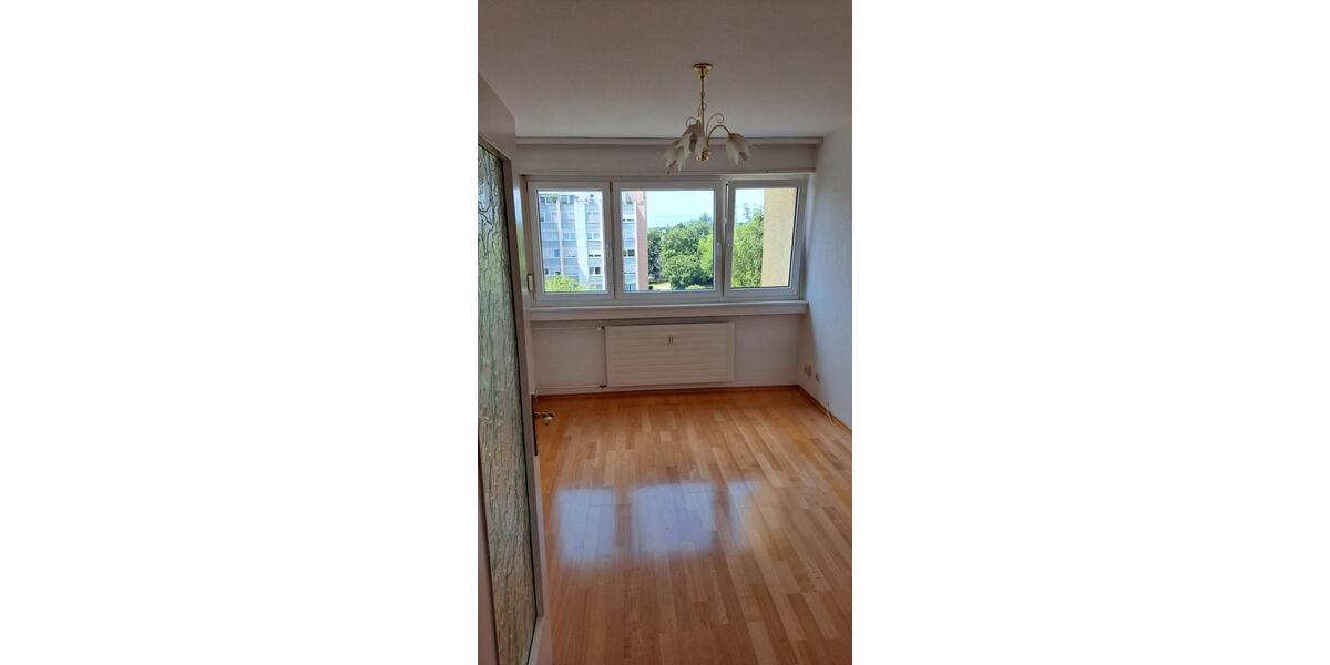 Etagenwohnung Sindelfingen Darmsheim - 3.5 Zimmer, 85 m&sup2;, 289.000&euro; | Angebot:27096424