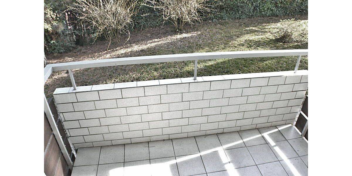 Etagenwohnung Pforzheim Sonnenberg - 4 Zimmer, 100 m&sup2;, 1.000&euro; | Angebot:26616724