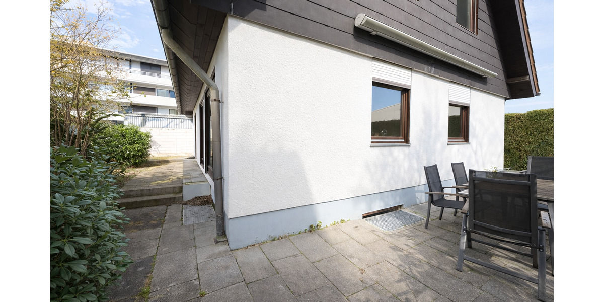 Mehrfamilienhaus, Wohnhaus Sindelfingen Maichingen - 6 Zimmer, 166 m&sup2;, 645.000&euro; | Angebot:25909364