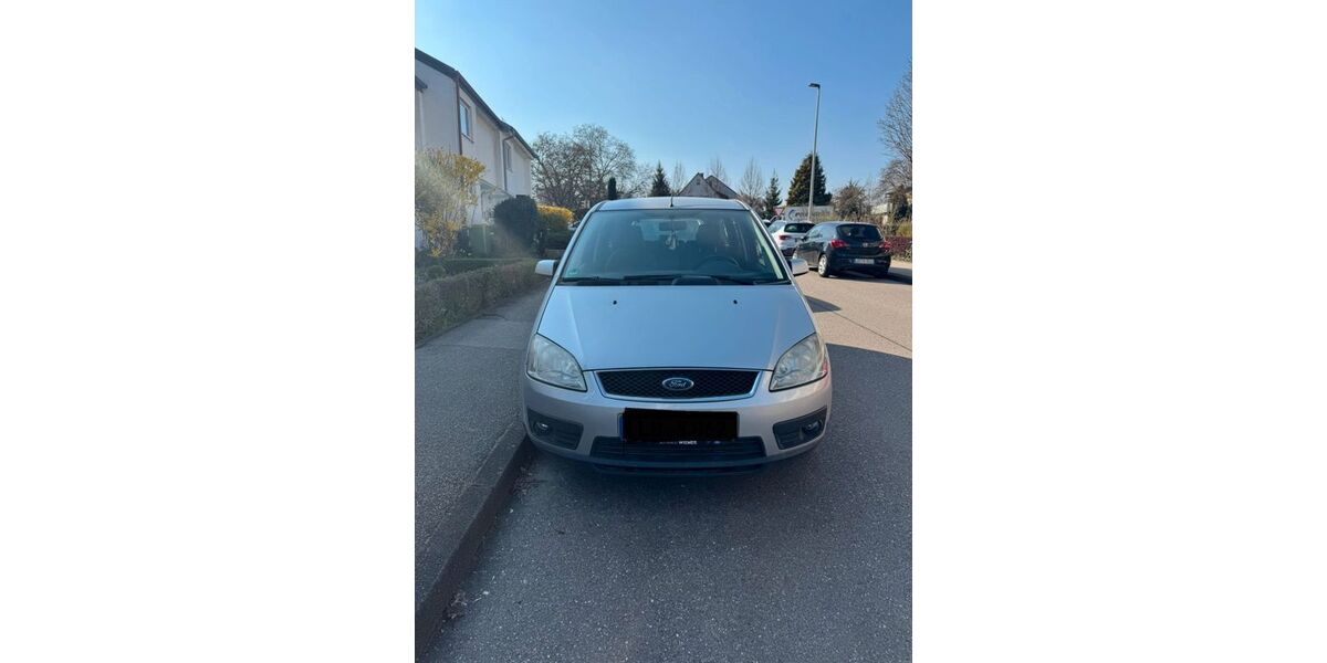 Ford Focus 194.000 km 1.789 &euro; Ditzingen 71254