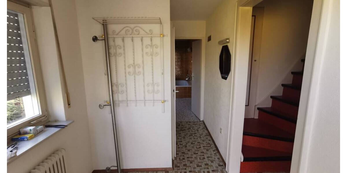 Mehrfamilienhaus, Wohnhaus Pforzheim Nordstadt - 4 Zimmer, 95 m&sup2;, 149.000&euro; | Angebot:26476203