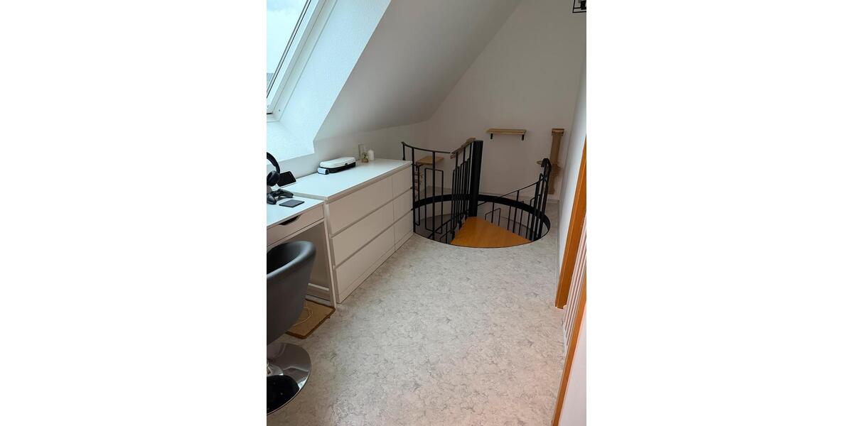 Maisonettenwohnung Oberderdingen - 3 Zimmer, 80 m&sup2;, 1.000&euro; | Angebot:25457009