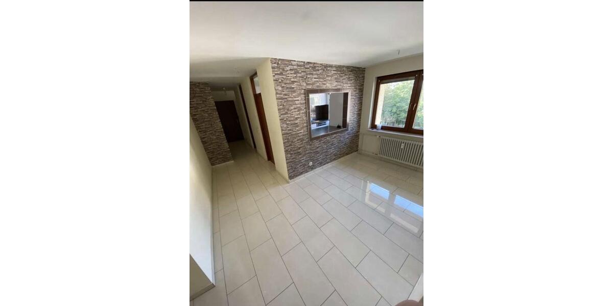 Etagenwohnung Pforzheim Weststadt - 3.5 Zimmer, 83 m&sup2;, 1.300&euro; | Angebot:26420785