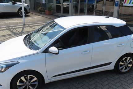 Hyundai i20 112.700 km 8.990 &euro; Mühlacker 75417