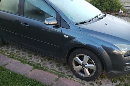 Ford Focus 208.000 km 1.850 € Gaggenau 76571