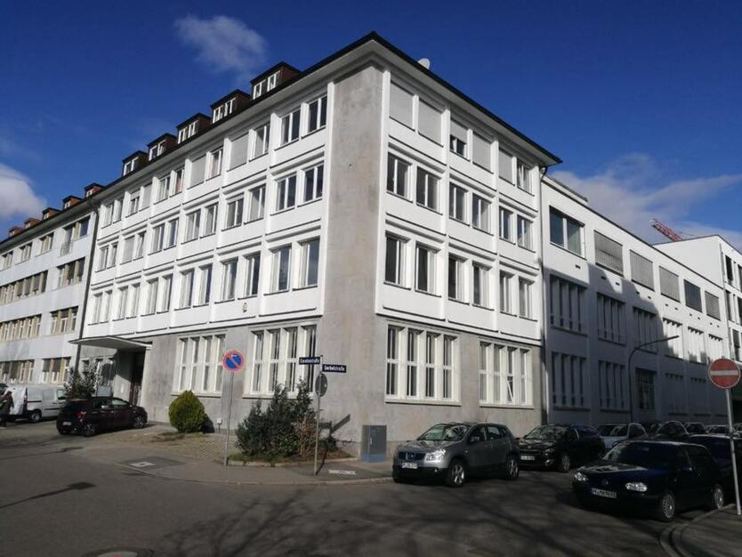 PF-S17-W-3-L Zentrumsnahe 3-Zimmerwohnung im 3. OG zimmer